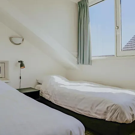 Cozy In With Wifi *